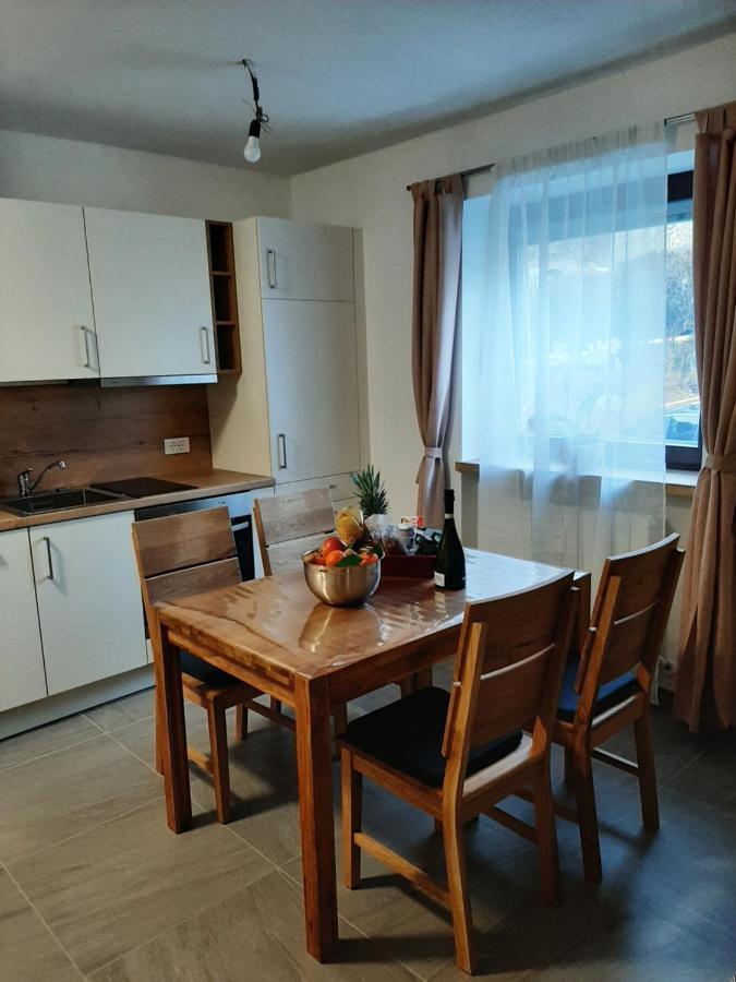 Apartment Anna Racines Exterior foto